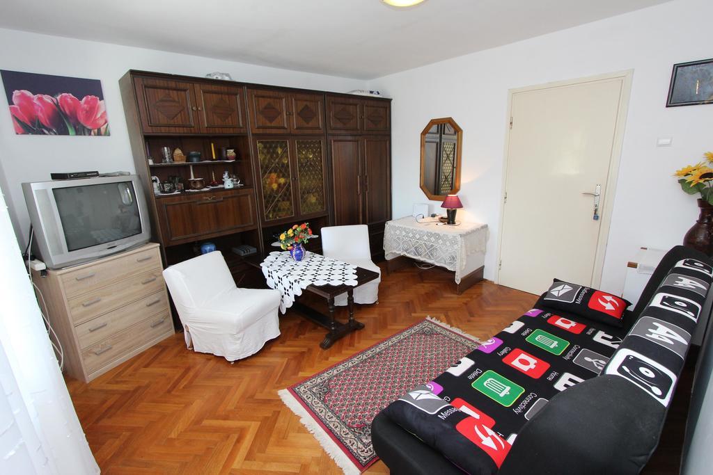 Apartman Monpeloso *
